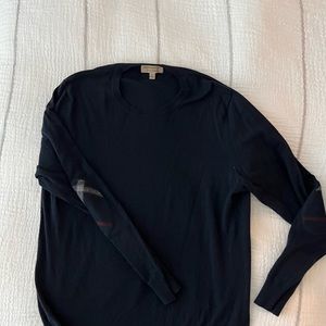 Burberry sweater navy xl like new